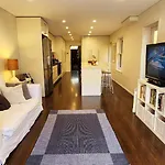 Grand Terrace With Secret Garden - 4 Bedrooms